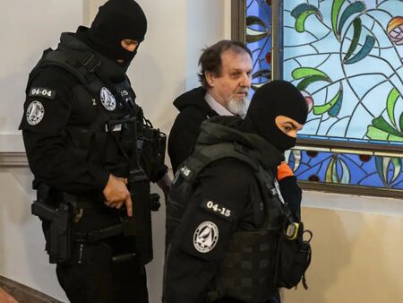21 години затвор за извършителя на покушението срещу словашкия премиер Роберт Фицо