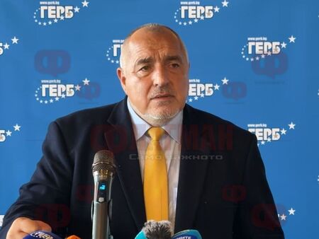  На тези които искат да ме пенсионират ще кажа че