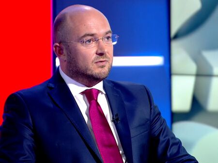 Министър Георги Георгиев: Водим интензивни разговори със САЩ по казуса "Лукойл"