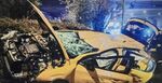 В напълно премазаната кола, която прелетя в София е имало трима младежи