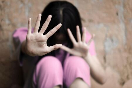 Две тийнейджърки пребиха дете в Костинброд