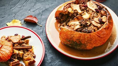 Хората полудяха по печената тиква на фурна с мед и сушени плодове