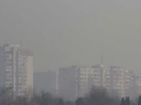 Учени установиха, че във въздуха вече има и лекарства, дишаме ибупрофен, кофеин, никотин и дори естрогенови хормони