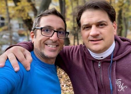 Росен Белов от гей бандата, набирал момченца с обява във фейсбук