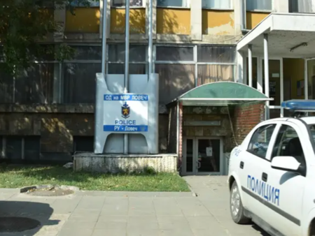 Двама затворници избягаха в Ловеч, градът е под полицейска блокада