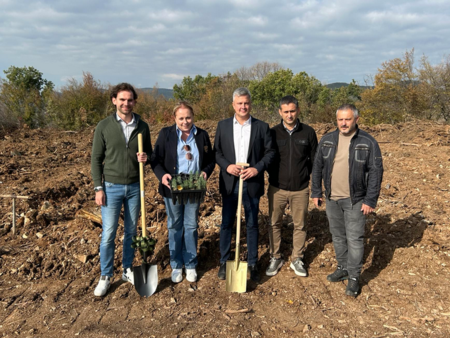 ДГС – Стара Загора ще залесява 65 дка опожарен терен край „Седми километър“