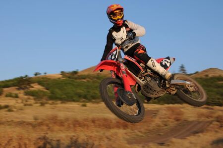 Живко Богданов и Калчо Димов фаворити на мотополигона в Айтос