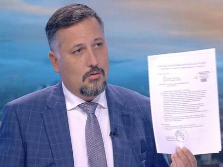 Кметът на "Изгрев": Частната школа на министър Бачев получи предизвестие за напускане