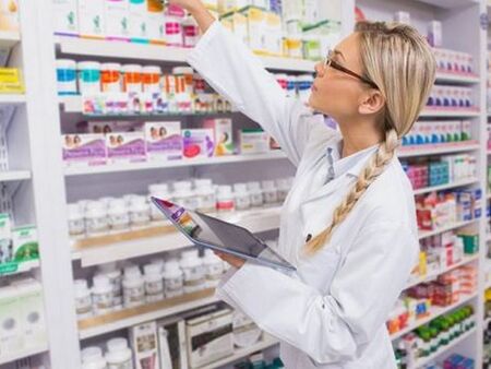 Само при влизането в аптеката ни искат 50 лева