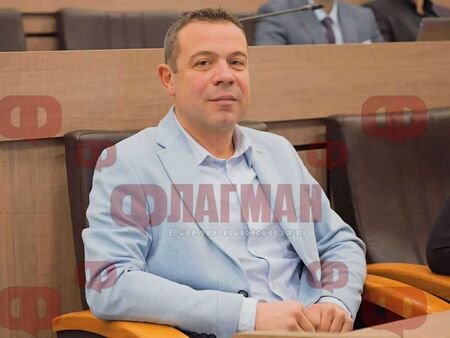 Бюджет 2026 е крачка към пропастта, трябва да се пренапише!