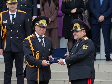 Полицай №1 на Бургас с високо отличие на празника на МВР