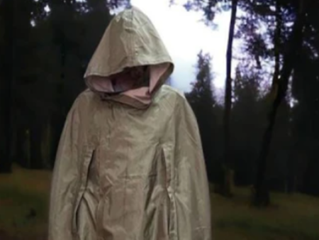 Руски спец военни слагат "невидими" наметала?