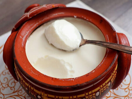 НСИ: Българинът се пази здрав с кисело мляко и зеленчуци, ракията отсъства от статистиката