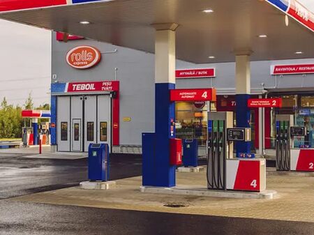 Голяма верига остана без гориво заради санкциите