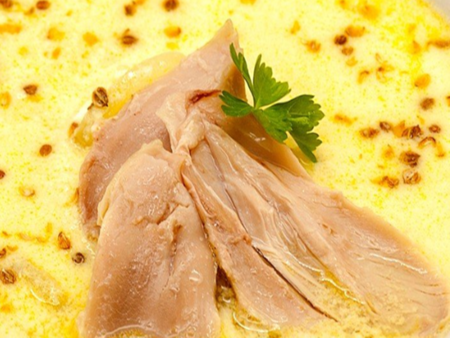 Знам рецептата за тази пилешка супа от баба, всички искат допълнително