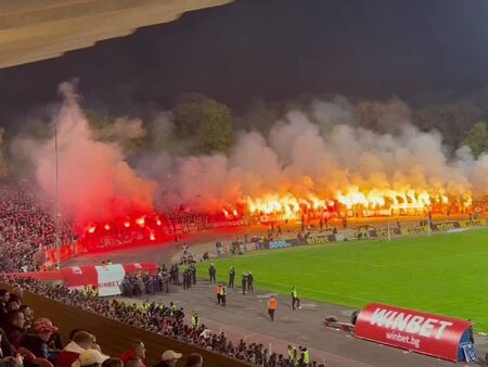 Защо глобиха ЦСКА и Левски с общо 6600 лева след дербито