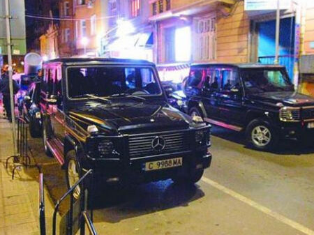 Помните ли как Бойко Борисов и баретите нахлука в чалготеката "Ескейп"