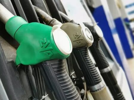 След забраната за износ дизелът е поскъпнал с 10 ст.