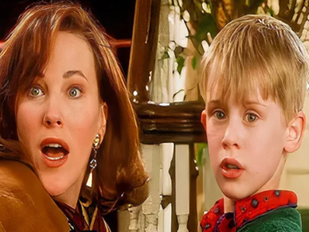 Ето как изглежда звездата от "Сам вкъщи" сега, майка му също остаря