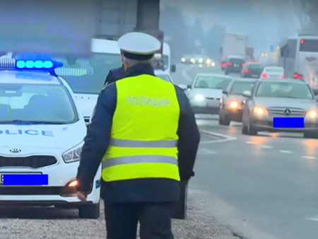 Хванаха шофьор с 4,23 промила алкохол! Обяснението му е комично