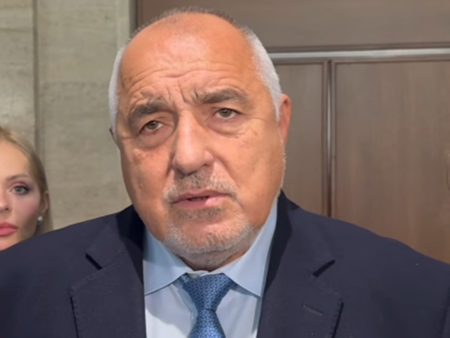 Борисов: Има 15 оферти за рафинерията в Бургас