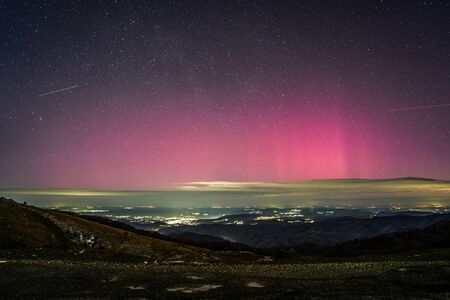 В небето над България се случи нещо невероятно (СНИМКИ)