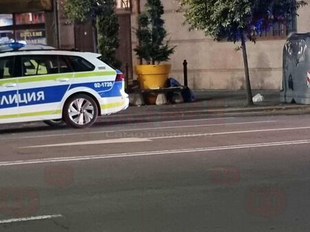 Динко Д. от Ямбол е починалият в центъра на Бургас мъж