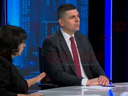 Ивайло Мирчев: Трябваше да питаме Еврокомисията за особения управител на „Лукойл“