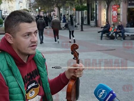 Измамници се преструват на глухо, пловдивският Моцарт ги разкри