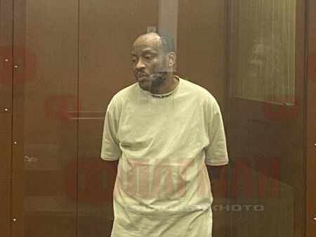 Съдят камерунски алхимик, който „превръща“ рублите в долари