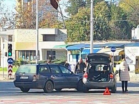 Отнето предимство предизвика катастрофа до Новата поща в Бургас