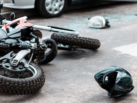 Тежка катастрофа с мотоциклетист затвори прохода "Шипка"