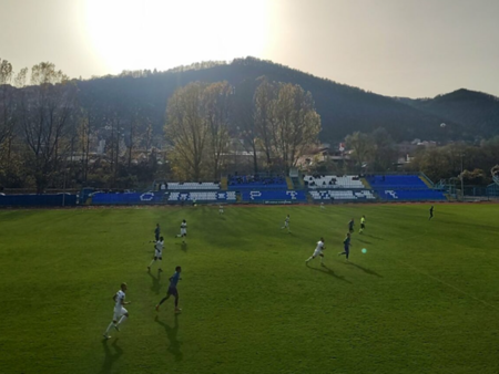 "Черноморец" се отдалечи от опасната зона във Втора лига