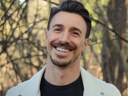 Ергенът Виктор Стоянов вече иска бебе