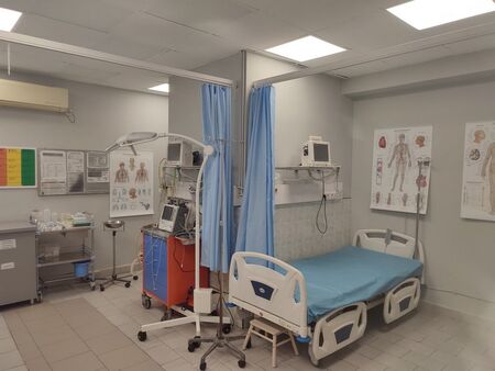 Забавя се пускането на парното в УМБАЛ-Бургас заради ремонт, осигурено е алтернативно отопление за пациентите