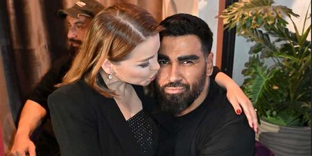 Панаири в попфолка: Азис: Сбогом, Десислава! Двете звезди се изпокараха, засипаха се публично с обвинения