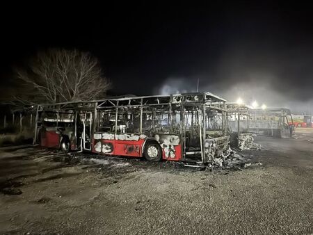 Голям пожар в България, автобуси станаха на пепел