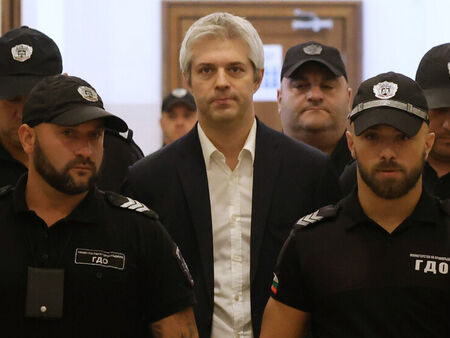 Софийският градски съд прекрати делото срещу Благомир Коцев