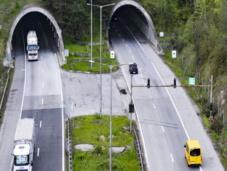 АПИ търси фирма за ремонт на тунела "Траянови врата" за 79 млн. лв.