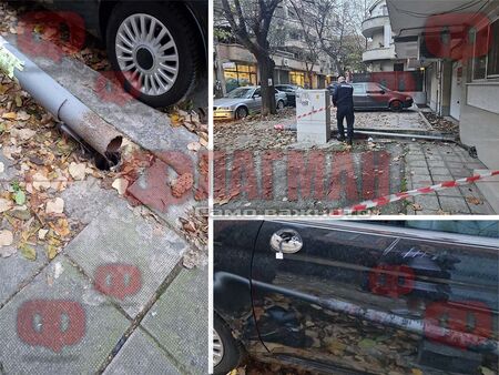 Два осветителни стълба се стовариха върху автомобил в центъра на Бургас (СНИМКИ)