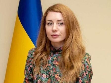 Корпуционният скандал в Украйна се разраства, министърът на енергетиката напуснала страната