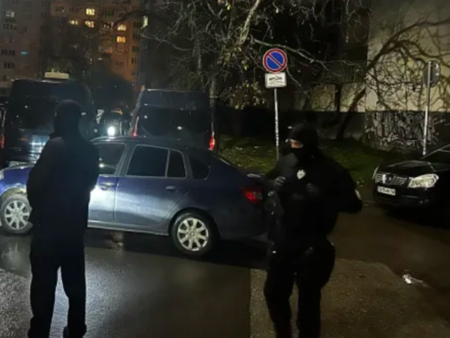 Полицията залови известния автокрадец Джуджето