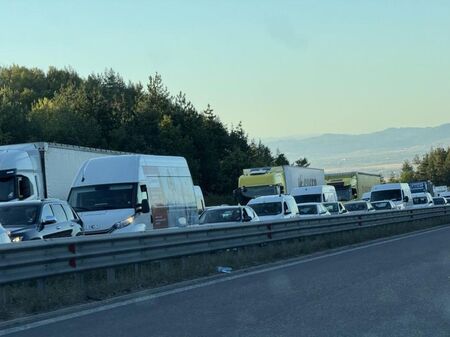 Вижте къде в Бургас да изкарате курс за оръжие или да постреляте за удоволствие