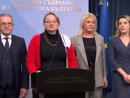 Решиха за коледните надбавки на бедните пенсионери