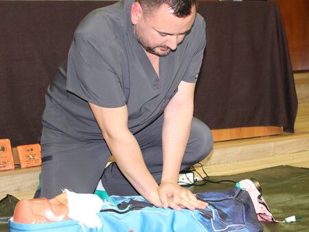 Обучение по първа помощ в УМБАЛ Бургас разсея чести заблуди и грешки