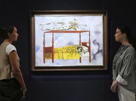 Коя е авторката на картина за 54,7 млн. долара