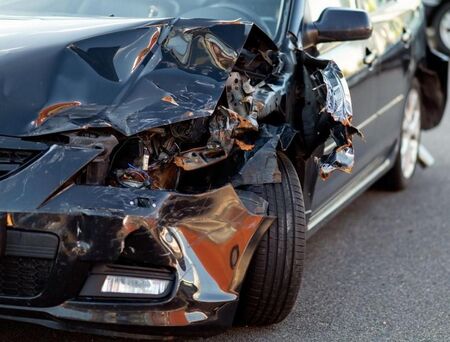 Трима в болница след тежък инцидент във Велинград, шофьорът отказва тестове