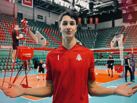 Това отиграване на Симеон Николов се превърна в хит