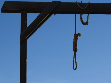 Сериен изнасилвач беше екзекутиран публично