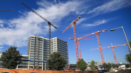 Бързият ръст на ипотеките носи риск от прегряване на жилищния пазар в България